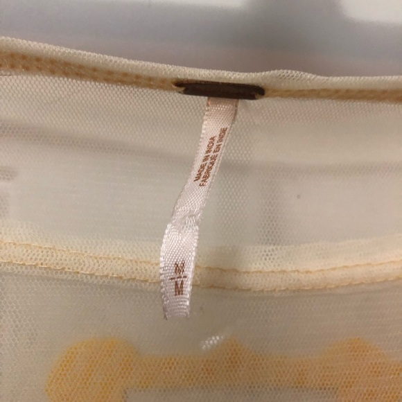 Free people Bell Sleeve Embroidered high tides sweater top size M - Picture 4 of 5